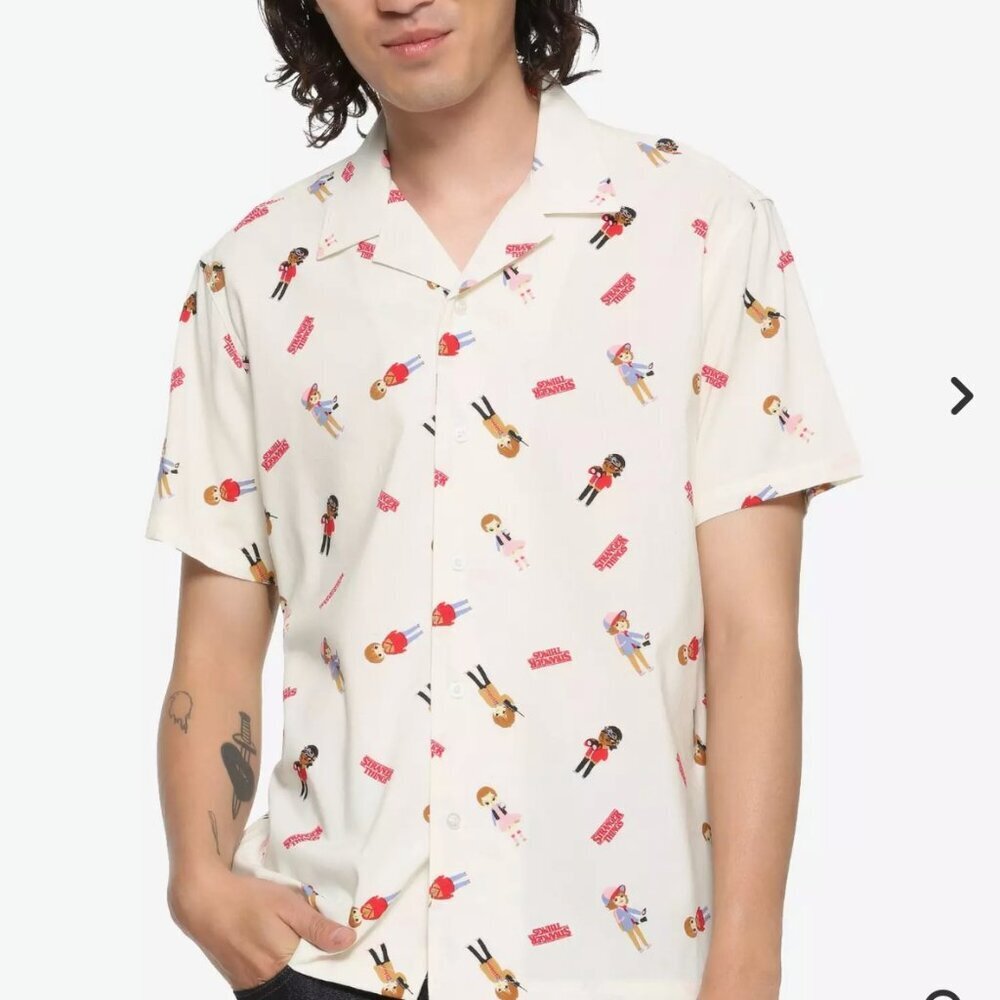 Stranger Things Kids Logo Woven Men's Button-Up Shirt size Medium